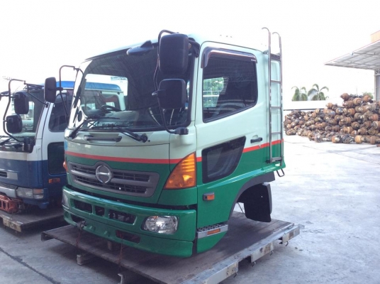 หัวเก๋ง HINO MEGA หัวกว้าง SERIE 500