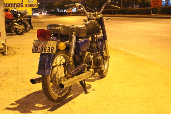 ขาย k125 มีทะเบียน ราคาสุดท้าย 6000 ก่อน 5-6-58 เทพารักษ์ สมุทรปราการ 086 992 9921 k125 ขายตามสภาพ สภาพตามรุป รถสตาร์ทไม่ติดครับ มีทะเบียน ขาย8900 ลองต่อได้ครับ 086 992 9921 พร้อมทุกเมื่อครับ เทพารักษื สมุทรปราการครับ เป็นไปได้มารับของเองนะครับ ผมชอบคนจริ