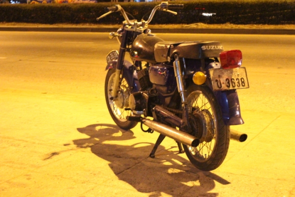 ขาย k125 มีทะเบียน ราคาสุดท้าย 6000 ก่อน 5-6-58 เทพารักษ์ สมุทรปราการ 086 992 9921 k125 ขายตามสภาพ สภาพตามรุป รถสตาร์ทไม่ติดครับ มีทะเบียน ขาย8900 ลองต่อได้ครับ 086 992 9921 พร้อมทุกเมื่อครับ เทพารักษื สมุทรปราการครับ เป็นไปได้มารับของเองนะครับ ผมชอบคนจริ