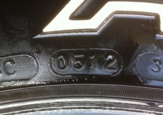 ยาง All Maxxis 225 75 15 ปี12 ดอกเต็มๆ ราคาไม่แพง