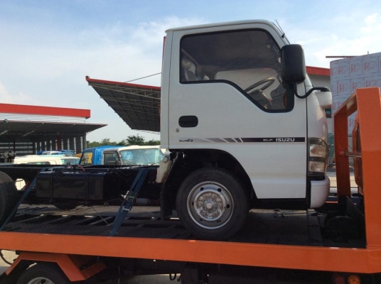 รถทั้งคัน NKR ตาเพชร เก่าณี่ปุ่น