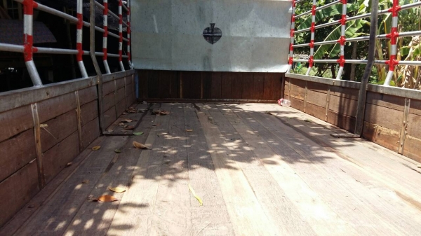 รถ 6 ล้อ ISUZU NKR58LU5 110 แรงม้า ปี 38 เครื่องแน่น เกียร์สั้น แชชชีสวยทั้งเส้น ไม่ผุ