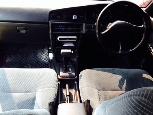 ขายรถ Nissan Bluebird เกียร์ออโต้ ปี 93 กล็อฟ์ 0804465223 ขายรถ Nissan Bluebird เกียร์ออโต้ ปี 93 กล็อฟ์ 0804465223