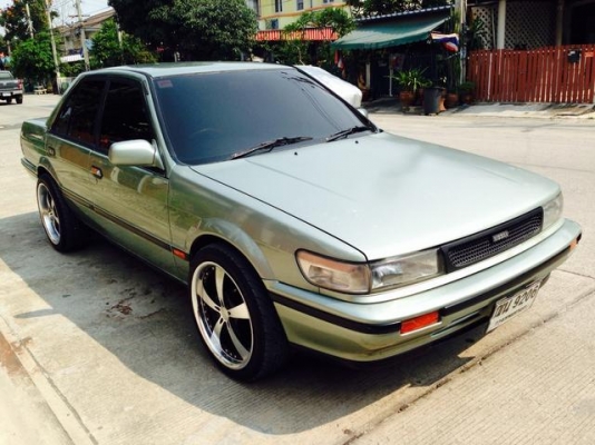 ขายรถ Nissan Bluebird เกียร์ออโต้ ปี 93  กล็อฟ์ 0804465223