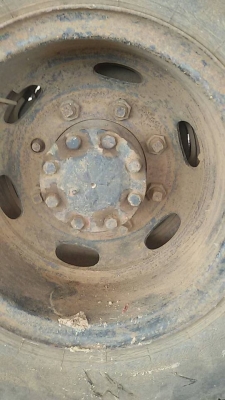 ขายด่วน!!! สิบล้อหัวยาว หางปลา ขายด่วน!!! สิบล้อหัวยาว หางปลา