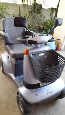 รถไฟฟ้า 4 ล้อ ซูซูกิ สภาพสวย ๆ พร้อมขับขี่ 35,000