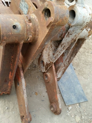 ขาย หัวคีบไม้ สำหรับรถแบคโฮ PC 120- PC200 ราคา 58,000 บาท ครับ ขาย หัวคีบไม้ สำหรับรถแบคโฮ PC 120- PC200 ราคา 58,000 บาท ครับ