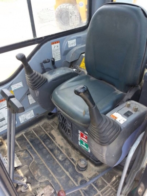 แบคโฮเล็ก KOMATSU PC30MR-1 เก่าญี่ปุ่นแท้