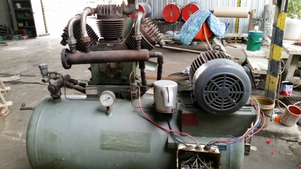 ขายปั้มลม (FUKUTA) 15แรง 3สาย สภาพพร้อมใช้งาน