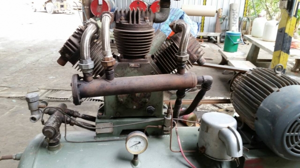 ขายปั้มลม (FUKUTA) 15แรง 3สาย สภาพพร้อมใช้งาน