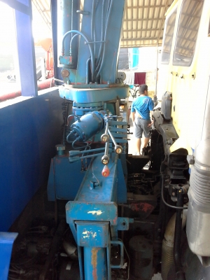 ขายเครนUNIC 4.5ตัน4ปอก3ชัก