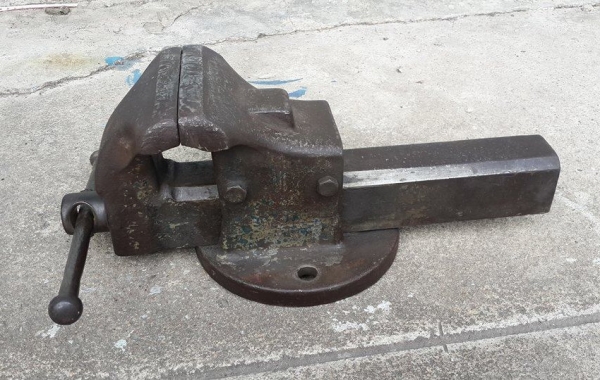 ปากกาจับงานเก่า เยอรมัน