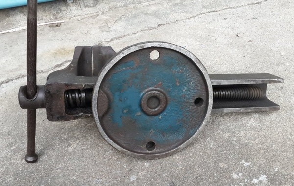 ปากกาจับงานเก่า เยอรมัน ปากกาจับงานเก่า เยอรมัน