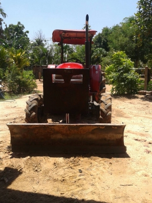 รถไถยันมาร์453t พร้อมอุปกรณ์2ชิ้น ใบดัน ผาน6cmt