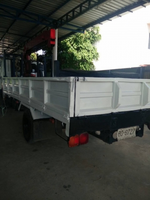 อีซูชุ  175 แรง ปี 38  เครน 3.3 ตัน (ขอบคุณเฮีย จากอุบลฯ ทำเงินร่ำรวย ครับ) กะบะยาว 5.5 เมตร  ราคา  680,000 บาท