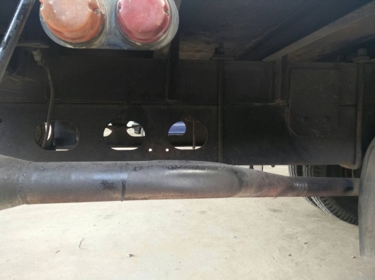 อีซูชุ  175 แรง ปี 38  เครน 3.3 ตัน (ขอบคุณเฮีย จากอุบลฯ ทำเงินร่ำรวย ครับ) กะบะยาว 5.5 เมตร  ราคา  680,000 บาท