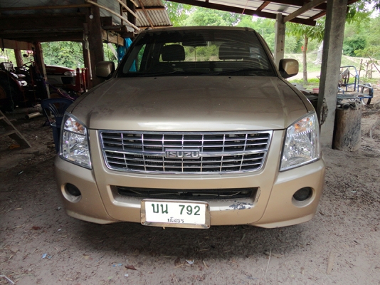 ด่วน ขายรถยนต์ ISUZU D-Max HI-LANDER 2.5 Ddi เกียร์คลัช ปี 2006