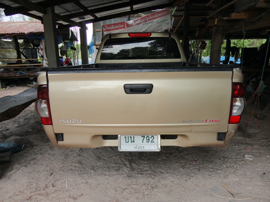 ด่วน ขายรถยนต์ ISUZU D-Max HI-LANDER 2.5 Ddi เกียร์คลัช ปี 2006