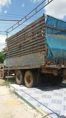 สิบล้อหัวยาว ด๊อทเพลาเดียว