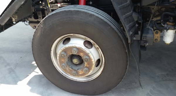 ขาย ISUZU NQR 175 แรงม้า ปี 2550 คอมมอนเรล ตู้ 4 บานยาว 5.5 เมตร สภาพสวยมาก ภายในหัวเก๋งสวย เบาะสะอา