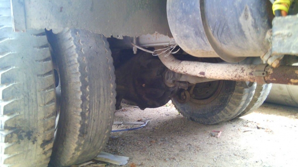 กำลังเดินทางกลับ จ.ตราด~จ.นครปฐม((เสียอะนันต์มารับรถกลับบ้านแล้วครับ))มิตรซู FUSO FN 215 K~175 เพาเดียว สภาพดีเดิมพร้อมใช้งาน เล่มทะเบียน ภาษีเต็ม พร้อมโอน