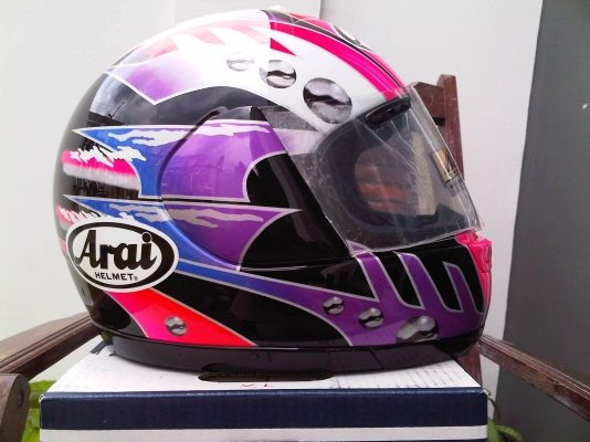 หมวกเก็บสะสม Arai Quantum/e หมวกเก็บสะสม Arai Quantum/e