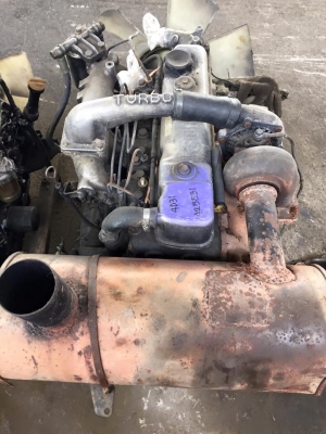 เครื่อง 4D31 missumichi เก่าใน