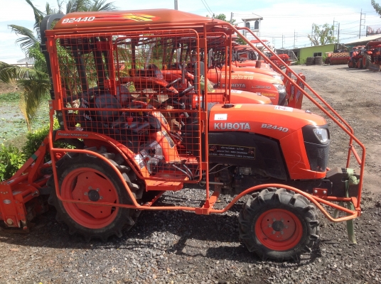 ขายรถแทรกเตอร์ คูโบต้ามือสอง ราคาถูก ขายรถแทรกเตอร์ คูโบต้ามือสอง ราคาถูก