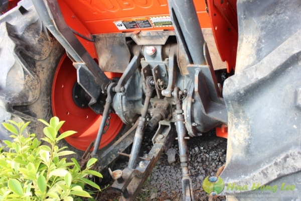 รถไถมือสองพร้อมใช้ KUBOTA MAX รุ่น L4708 พร้อมใบดันหน้า จัดส่งฟรี