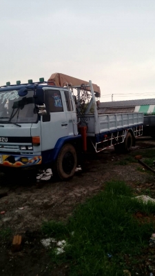 หกล้อ อีซุซุ FTR32LM195แรง เครน 3.6ตันท้องVช่วงยาว6.20ม สภาพดีพร้อมใช้งาน เอกสาร ทะเบียนพร้อมโอน