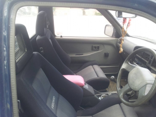 ขาย toyota ln-80 แท้ 4ขอ ช่วงสั้น  150,000 บาท