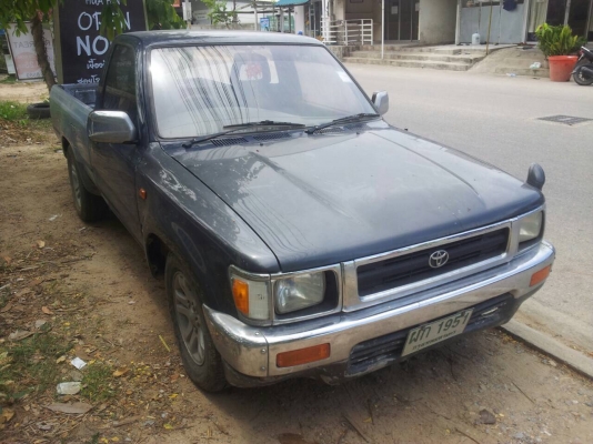 ขาย toyota ln-80 แท้ 4ขอ ช่วงสั้น  150,000 บาท