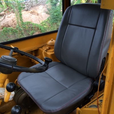 รถตักล้อยาง JH 30 B รถใช้งานปรกติ เครื่องแน่น ต่อแขนแล้ว ทำสีใหม่ กระจกหัวเก๋งใหม่ หุ้มเบาะใหม่