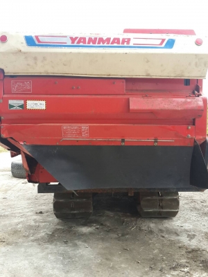 ขายรถเกี่ยวข้าว นำเข้าจากญี่ปุ่น รุ่นTC1201 ยี่ห้อ YANMAR ราคาสุดพิเศษก่อนฤดูการเก็บเกี่ยว 45,900บ.