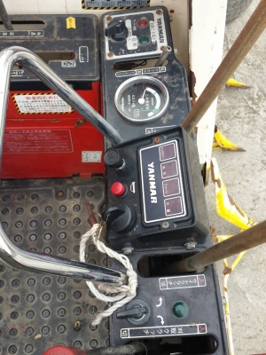 ขายรถเกี่ยวข้าว นำเข้าจากญี่ปุ่น รุ่นTC1201 ยี่ห้อ YANMAR ราคาสุดพิเศษก่อนฤดูการเก็บเกี่ยว 45,900บ.