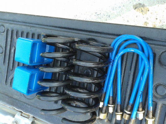 ขายชุด สปิงและกล่องโหลด สตราด้า2.5