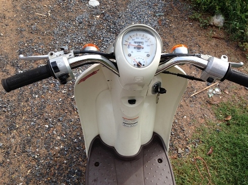 รถป๊อบ Scoopy