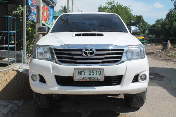 ขายรถ TOYOTA Vigo Champ เจ้าของขายเอง ขายรถ TOYOTA Vigo Champ เจ้าของขายเอง