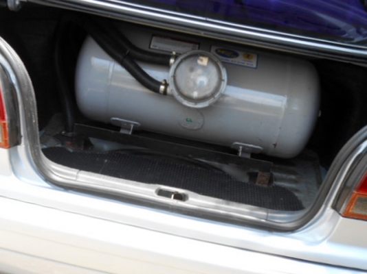 ขาย ตอง111ออโต้ปี97ตัวท๊อปพร้อมใช้ ติดแก๊สแล้ว ข้าราชการทหารใช้เอง