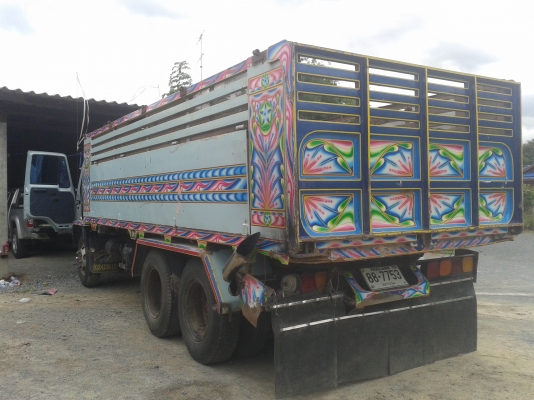 หลุดมัดจำขายต่อคัฟร๊อค FVZ12MY 175แรง เกียร์เดิม6เกียร์สโลอินเตอร์3สปีดกระบะเหล็กข้างเรียบสภาพสวยพร้อมใช้งาน