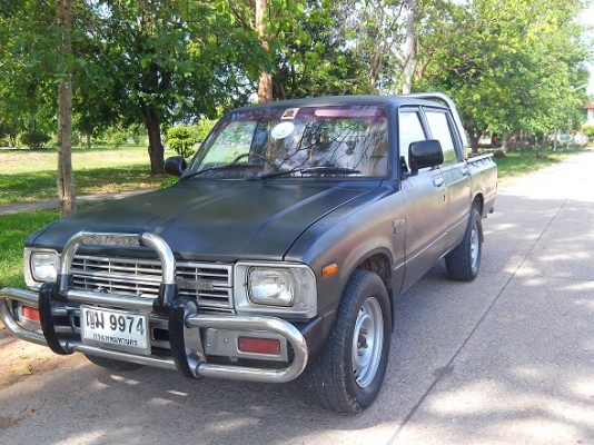 TOYOTA ม้ากระโดด 4ประตู เครื่องดีเซล หน้าหลังเดิมๆ แอร์เย็น TOYOTA ม้ากระโดด 4ประตู เครื่องดีเซล หน้าหลังเดิมๆ แอร์เย็น