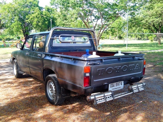 TOYOTA ม้ากระโดด 4ประตู เครื่องดีเซล หน้าหลังเดิมๆ แอร์เย็น TOYOTA ม้ากระโดด 4ประตู เครื่องดีเซล หน้าหลังเดิมๆ แอร์เย็น