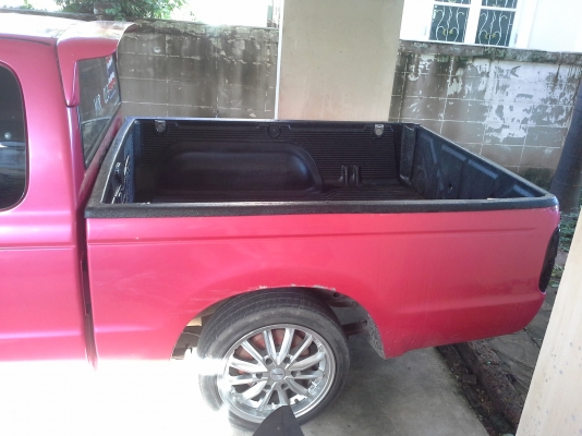 2005 Ford Ranger 2.5XLS  รถสวย แอร์หนาว ต่อรองได้