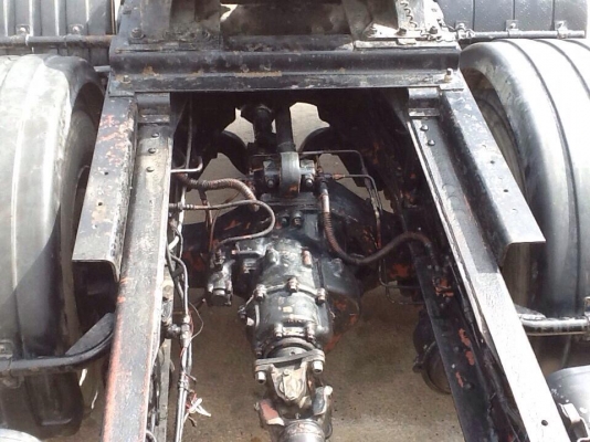 ขายยรถบรรทุกสิบล้อหัวลากสภาพพร้อมใช้งานคับ