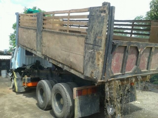 ขาย10ล้อ 2 เพลาดั้ม HINO 1M ขายตามสภาพครับ เครื่องดี คัสซีสวย