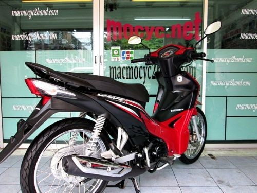 wawe 110 i สีแดง ลายใหม่ล่าสุดปี 58 รถเดือน ม ค. ปี 58 ไมล์น้อย 9 ร้อยโลเท่านั้น แถม 4 รายการ 31900