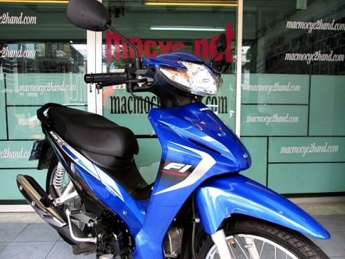 wawe 110 i สีน้ำเงิน ตัวใหม่ ลายปี 57 รถเดือน ม ค. ปี 58 ไมล์น้อย 1 พันโลเท่านั้น แถม 3 รายการ 30900