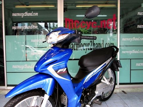 wawe 110 i สีน้ำเงิน ตัวใหม่ ลายปี 57 รถเดือน ม ค. ปี 58 ไมล์น้อย 1 พันโลเท่านั้น แถม 3 รายการ 30900