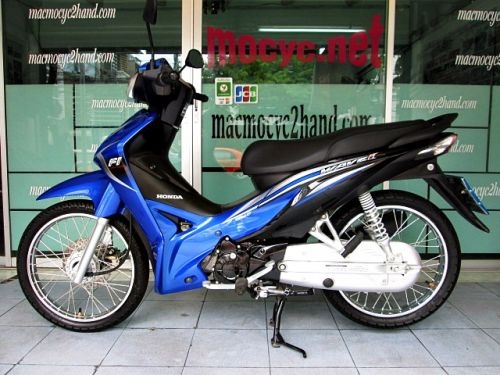 wawe 110 i สีน้ำเงิน ตัวใหม่ ลายปี 57 รถเดือน ม ค. ปี 58 ไมล์น้อย 1 พันโลเท่านั้น แถม 3 รายการ 30900