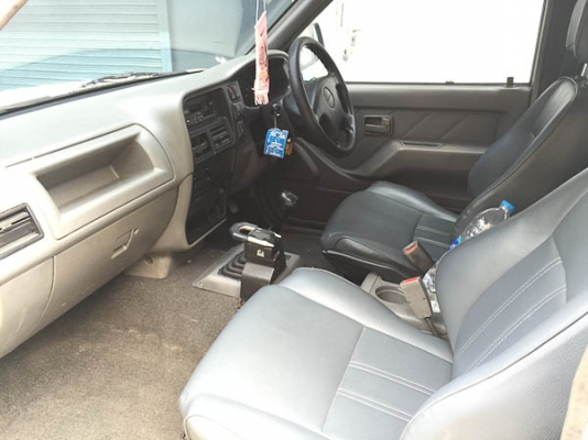 ขาย อีซูซุ  DRAGON EYE CAB 2.5 turbo 1999